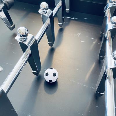 Balle forme ballon de foot - Photo 1